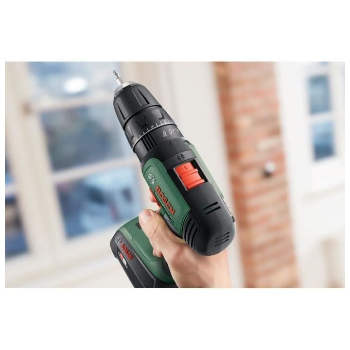 Perceuse a percussion sans-fil Bosch - UniversalImpact 18 (Livrée ave