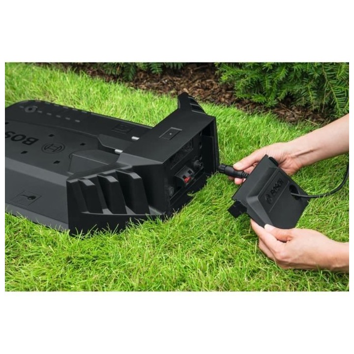 Tondeuse robot BOSCH - Indego M 700 - Sur batterie - Autotractée - 19