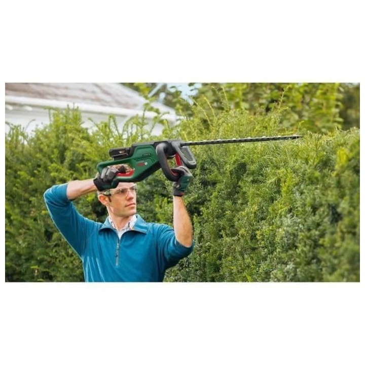 Taille-haies Bosch - UniversalHedgeCut 18V-55 (livré avec 2 batteries