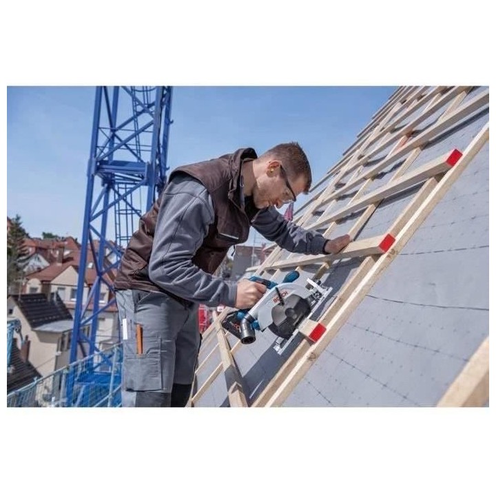 Scie circulaire Bosch Professional GKS 18V-57-2 sans batterie - 06016C