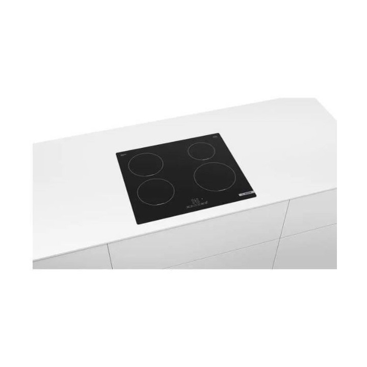 Table induction BOSCH - 4 foyers - L: 592 mm x P: 522 mm - PUE611BB5E