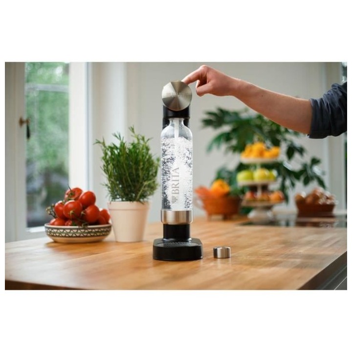 Machine a soda BRITA SodaONE noire + carafe grise MAXTRA+