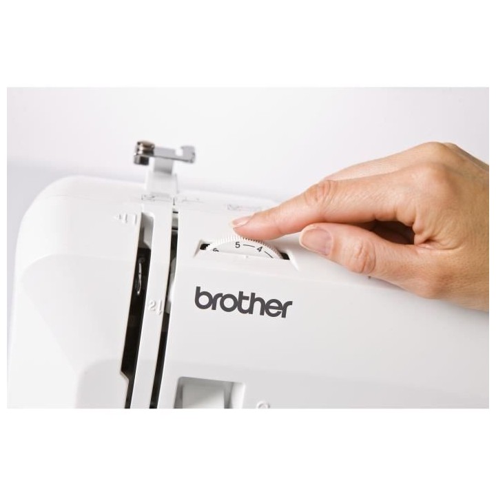 BROTHER Machine a coudre RL-417