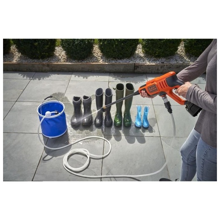 BLACK+DECKER BCPC18B-XJ Nettoyeur a pression 24 bars sans fil LITHIUM