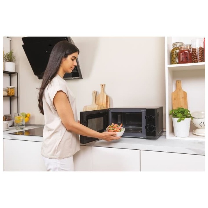 Micro-ondes pose libre CANDY CMW20SMB- Noir - 20L - 700W - plateau 25,