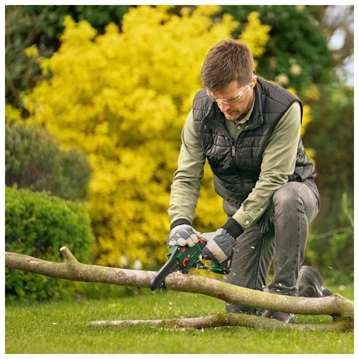 Chaine a scier 15cm 18V