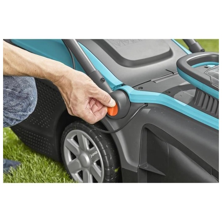 GARDENA Tondeuse -37cm- 40V-4,2Ah sur batterie PowerMax Li-40-37