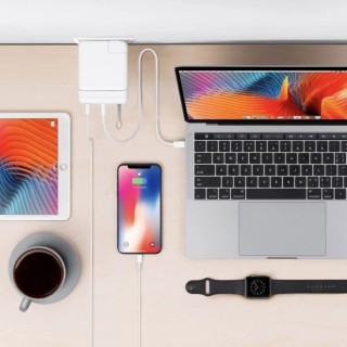 HYPER Hub USB-C HyperDrive 61 W pour adaptateur secteur 13 MacBook Pro