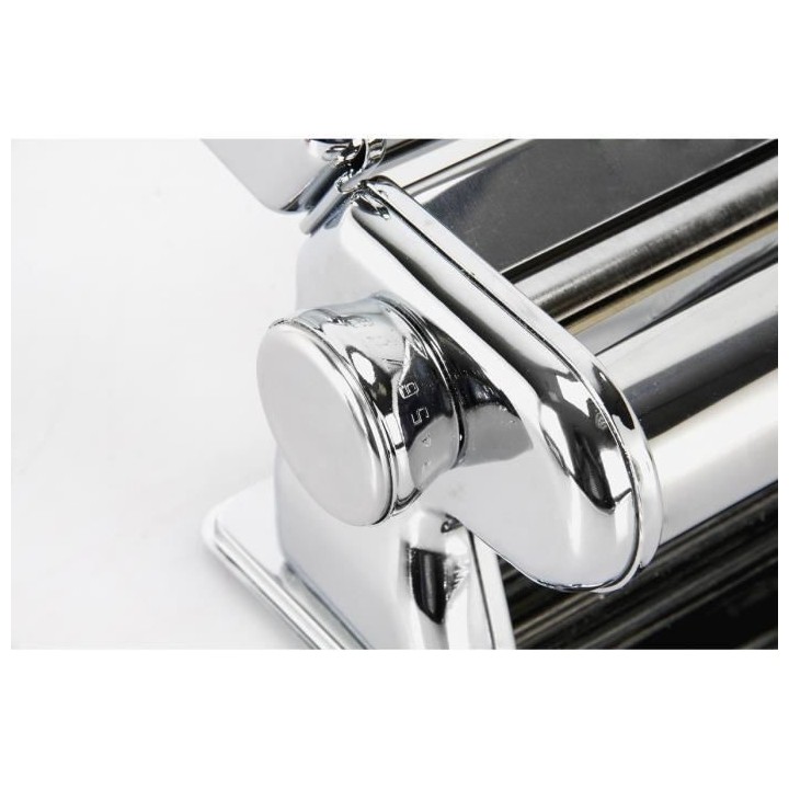 EQUINOX Machine a pâtes gris + poignée noire + notice d'utilisation