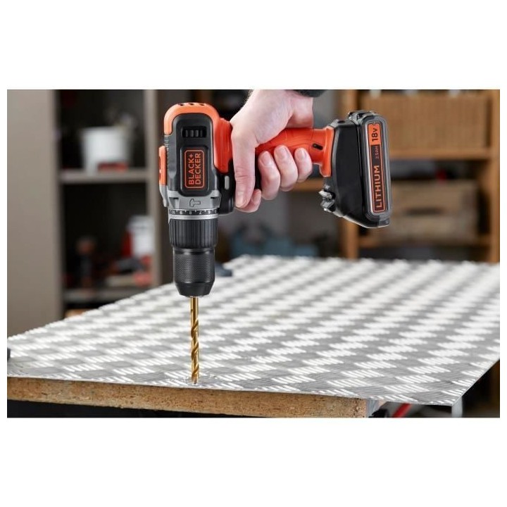 Perceuse a percussion sans fil - BLACK & DECKER - BCD003ME2SA-QW - 18