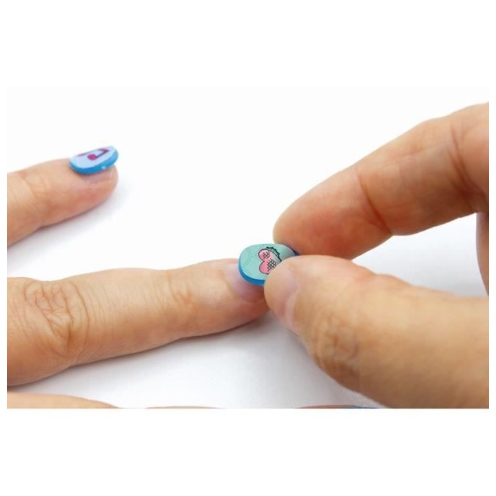 CLEMENTONI - Dark Nail Monster High - Faux ongles a décorer theme Mon