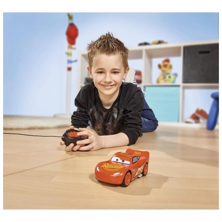 Cars - Voiture radiocommandée Majorette - Flash Mc Queen - Pile non i