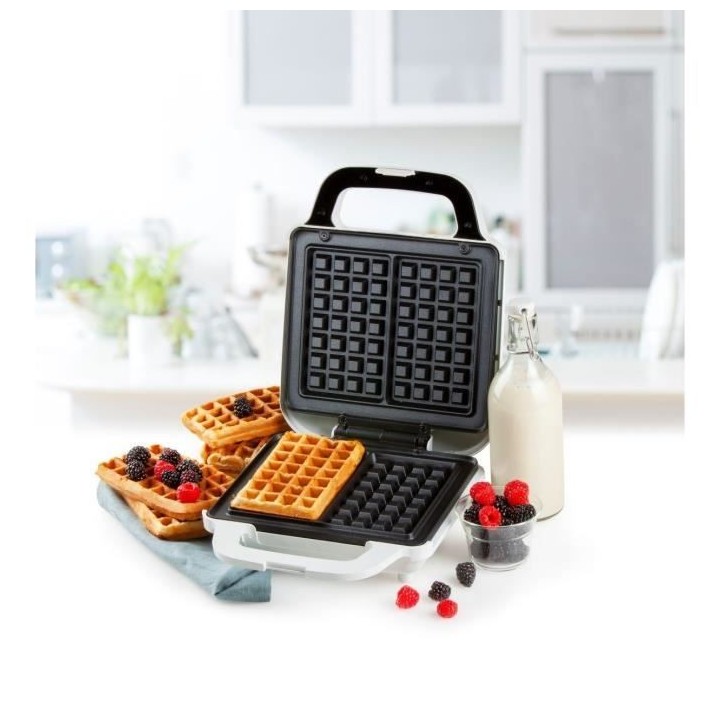 DOMO DO9222W - Gaufrier - 900W - 4x7 cm - Revetement anti-adhésif - T