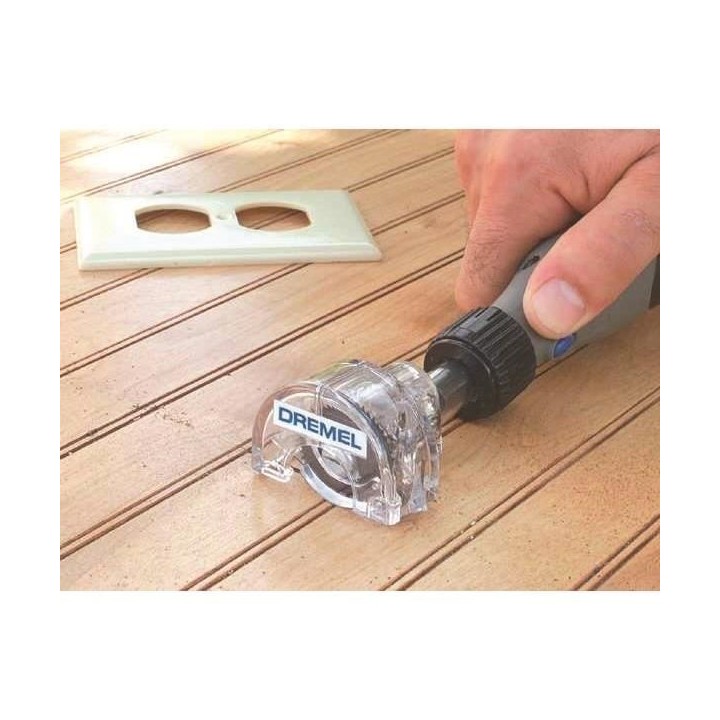 Adaptation Mini scie circulaire DREMEL 670 - Pour découper le bois av