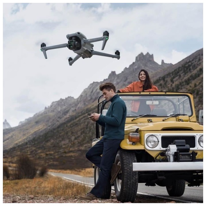 Drone DJI - Air 3 Fly More Combo + radiocommande RC 2