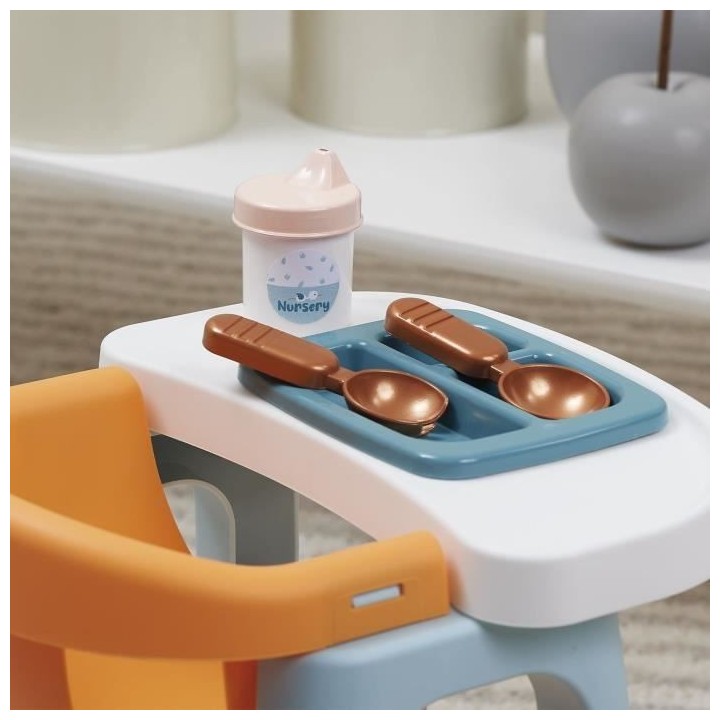 Chaise haute pour poupon de 32 cm - Ecoiffier