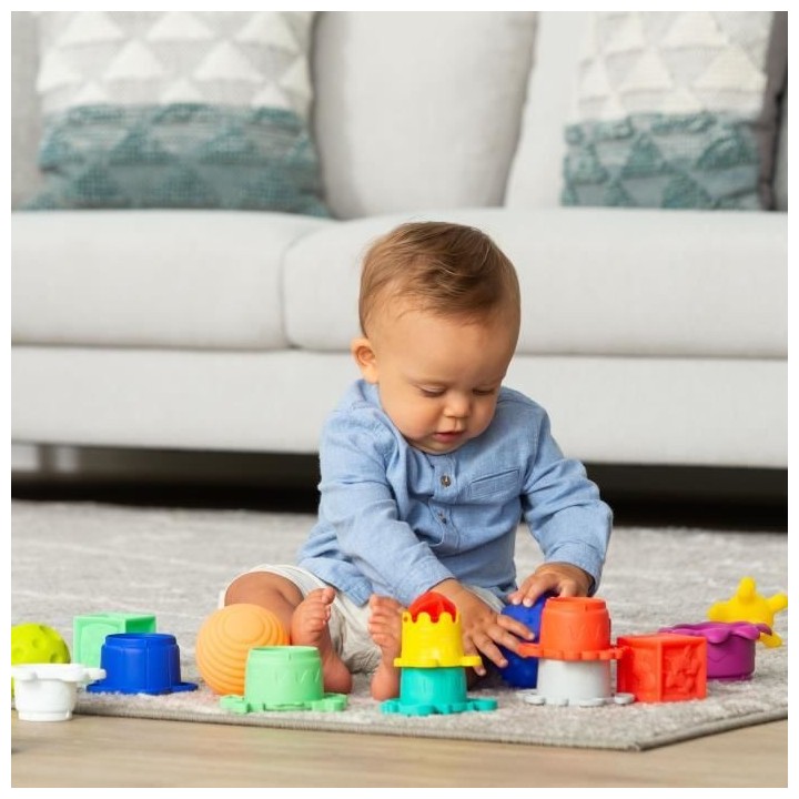 INFANTINO Coffret sensoriel 16 pieces