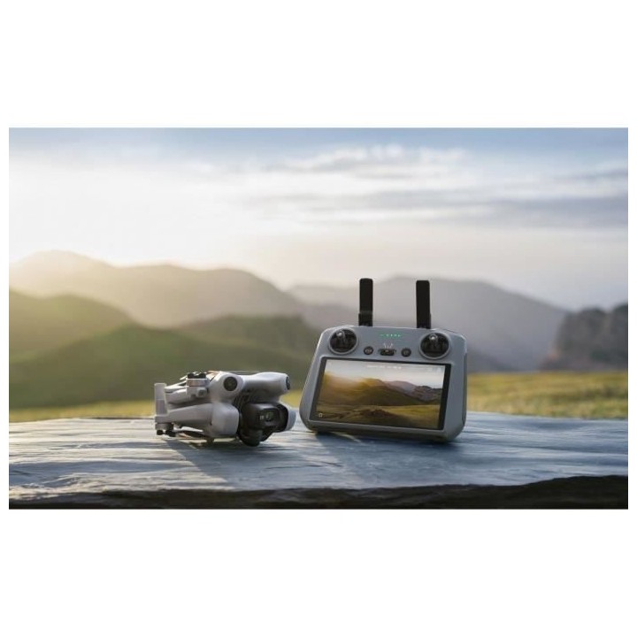 Drone - DJI - Mini 4 Pro Fly More Combo - Caméra 4K HDR - Pilotage Sm