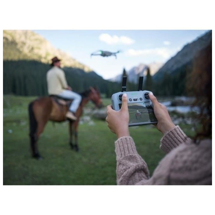 Drone - DJI - Mini 4 Pro Fly More Combo - Caméra 4K HDR - Pilotage Sm