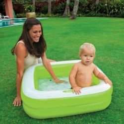 INTEX Piscine gonflable enfant / bébé pataugeoire Carree 85 x 85 x 23 cm (couleur aléatoire)