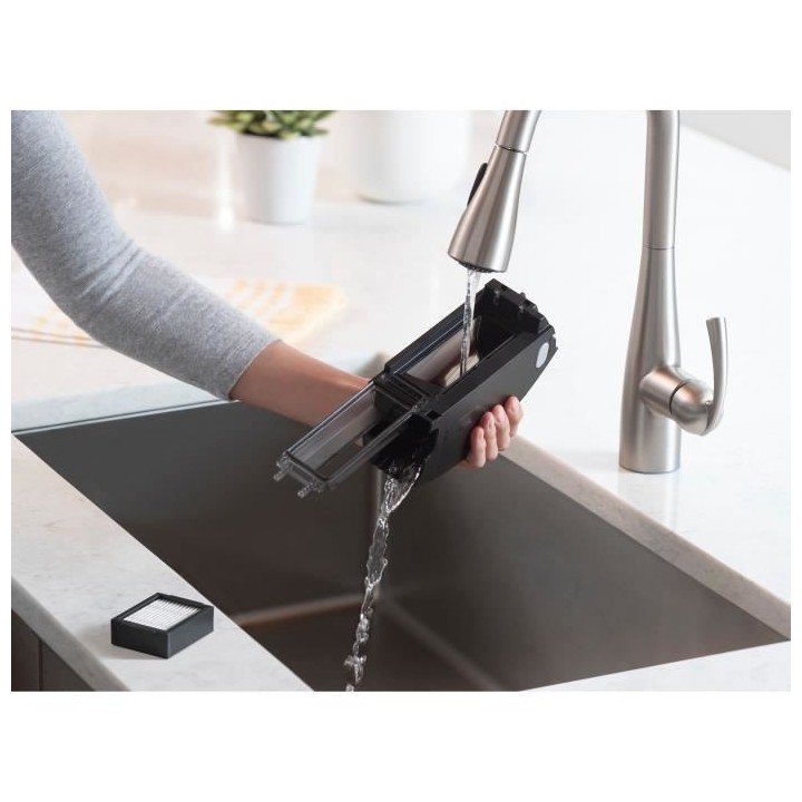 iRobot Roomba e6192 - Aspirateur robot - Bac 0,45L - Batterie Lithium-