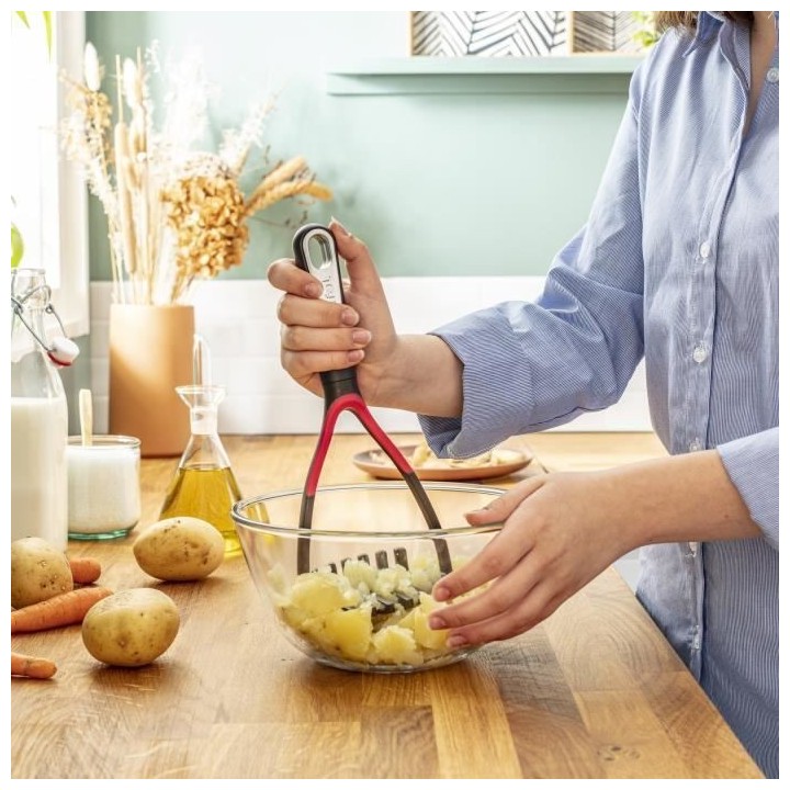 TEFAL INGENIO Presse-purée K2071214 noir et rouge.