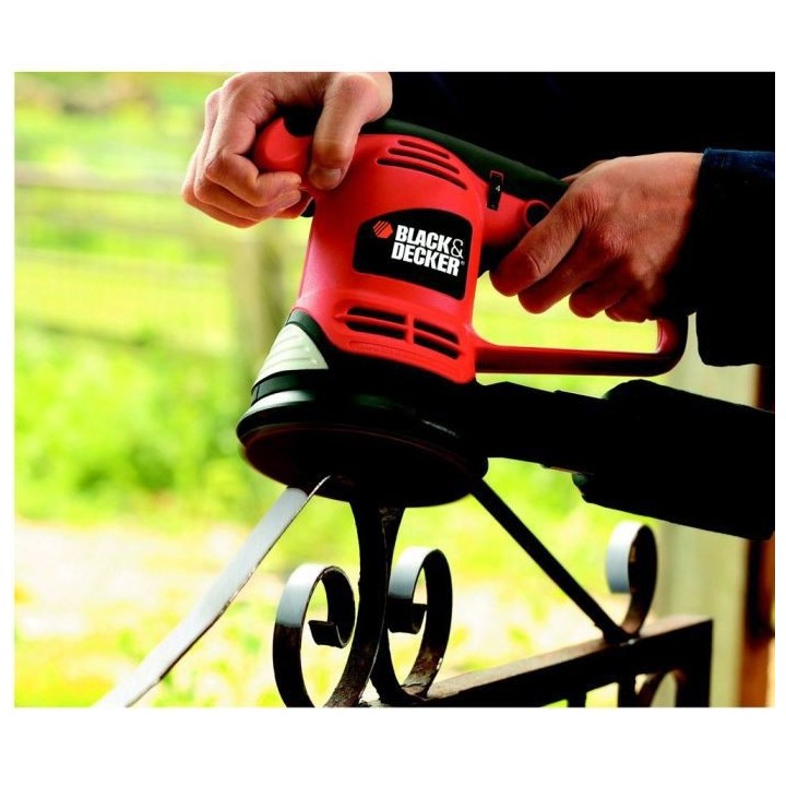 Ponceuse Excentrique Filaire 480W BLACK+DECKER (Livrée avec Coffret +