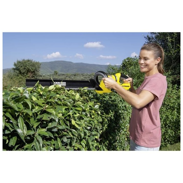 Taille haies KARCHER HGE 18-50 (batterie 18V / 2,5 Ah + chargeur rapid
