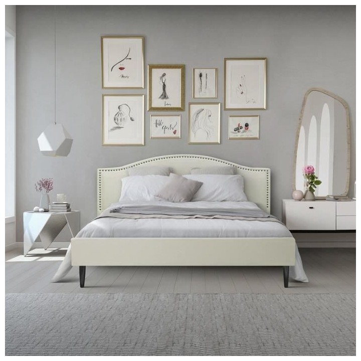 Lit adulte NAILHEADS - 160 x 200 cm - Tissu - Beige - Tete de lit clou