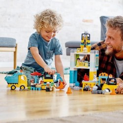 LEGO 10933 DUPLO La Grue Et Les Engins De Construction, Pelleteuse, Camion avec Lumiere & Son, Jouet Pour Enfants de 2-5 ans