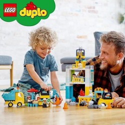 LEGO 10933 DUPLO La Grue Et Les Engins De Construction, Pelleteuse, Camion avec Lumiere & Son, Jouet Pour Enfants de 2-5 ans