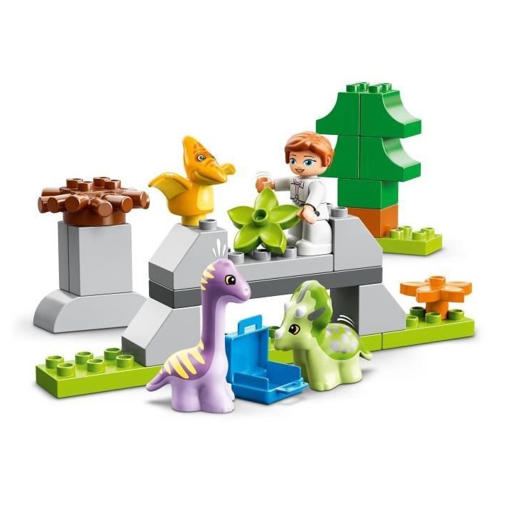 LEGO 10938 DUPLO La Nurserie des Dinosaures Jouet avec Figurines des 2
