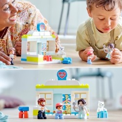 LEGO 10968 DUPLO La Visite Médicale, Jeu de Construction Grandes Briques, Jouet Éducatif d'Apprentissage Pour Bébés Des 2 An