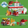 LEGO 10970 DUPLO La Caserne Et L'Hélicoptere Des Pompiers, Avec Jouet Camion Push & Go Pour les Enfants de 2 Ans et Plus