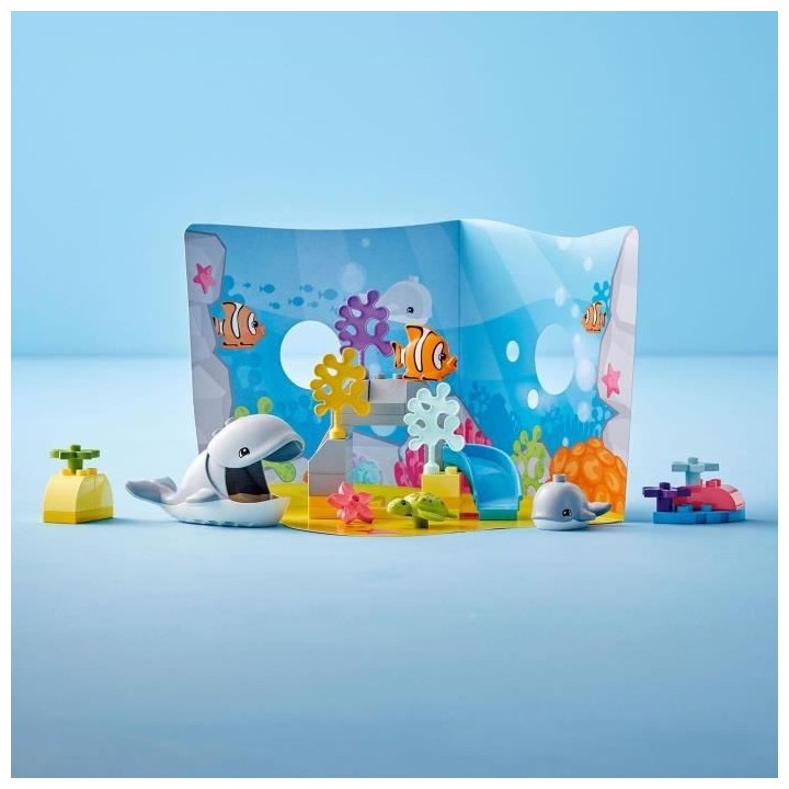 LEGO 10972 DUPLO Animaux Sauvages de l'Océan, Jouet des 2 Ans, 2 Figu