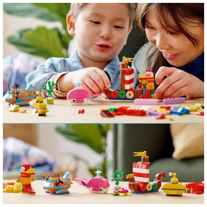 LEGO 11018 Classic Jeux Créatifs Dans L'Océan, Boite de Briques, 6 M