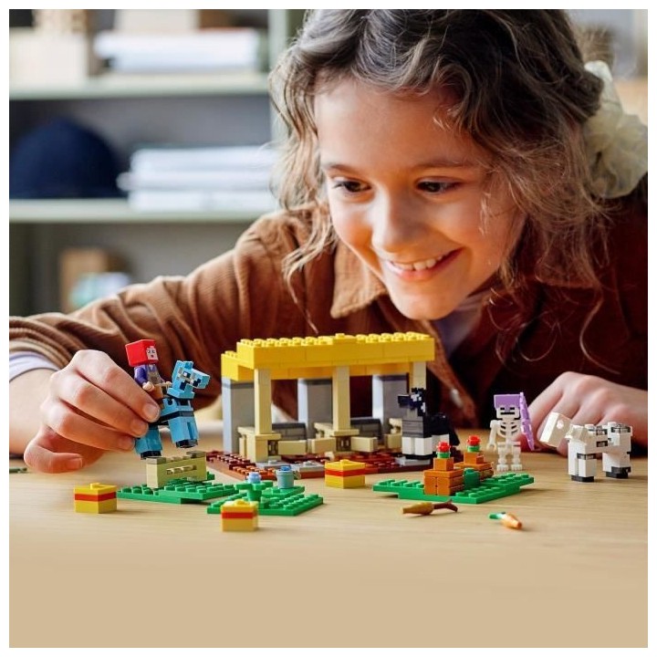 LEGO 21171 Minecraft™ L'écurie Jouet Ferme avec Figurine Cavalier S