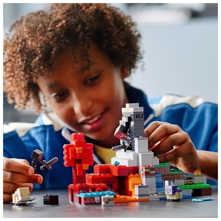 LEGO 21172 Minecraft™ Le portail en ruine Jouet pour Fille et Garço