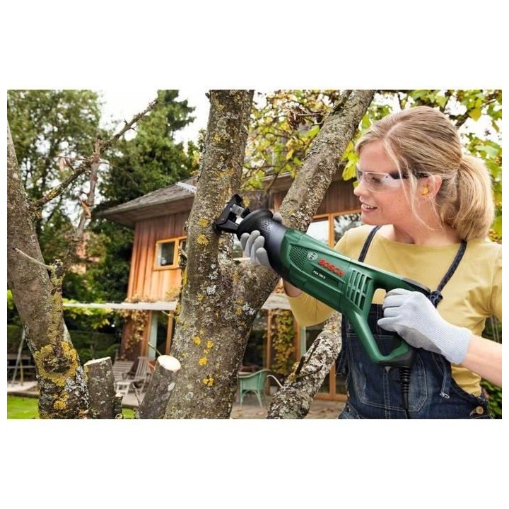 BOSCH Scie sabre PSA 700 E 710W