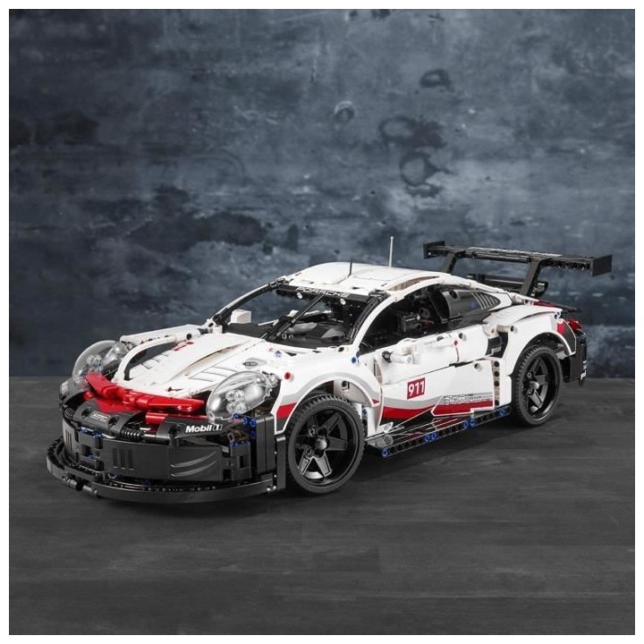 LEGO - Voiture de Course Technic Porsche 911 RSR Détaillée a Constru