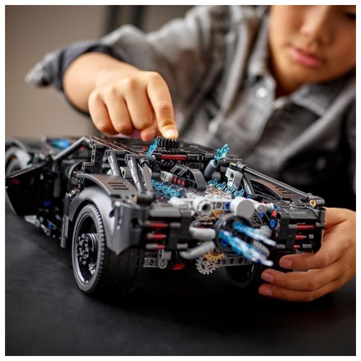 LEGO Technic 42127 La Batmobile de Batman, Jouet Batmobile, Voiture Ba