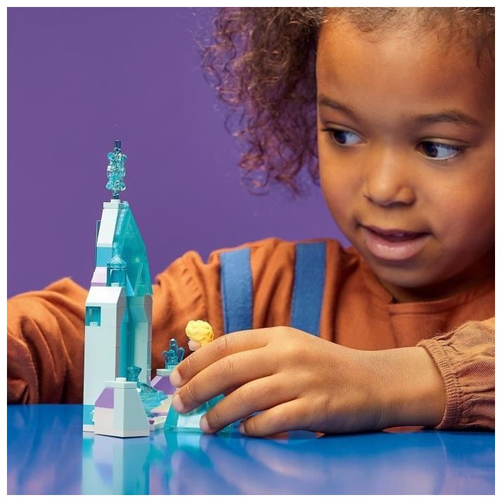 LEGO 43199 Disney La Cour du Château d'Elsa, Jouet de Construction po