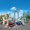 LEGO City 60246 Le commissariat de police, Jouets de Camion, Moto, Minifigurines pour Enfant Filles Garçons 6 ans et +