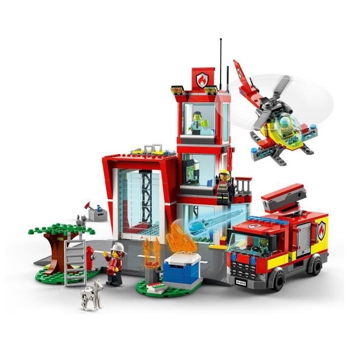 LEGO 60320 City Fire La Caserne Des Pompiers, Set avec Garage, Jouet C