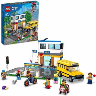 LEGO 60329 City Une Journée d'École, Jouet de Construction Bus, 2 Cl