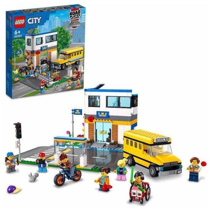LEGO 60329 City Une Journée d'École, Jouet de Construction Bus, 2 Cl