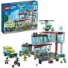 LEGO 60330 City L'Hôpital, Set de Construction, Jouet Camion d'Ambulance, Hélicoptere et 12 Minifigures pour Enfants +7 ans