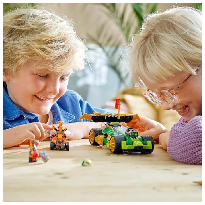 LEGO 71763 NINJAGO L'Évolution Voiture De Course de Lloyd, avec Figur