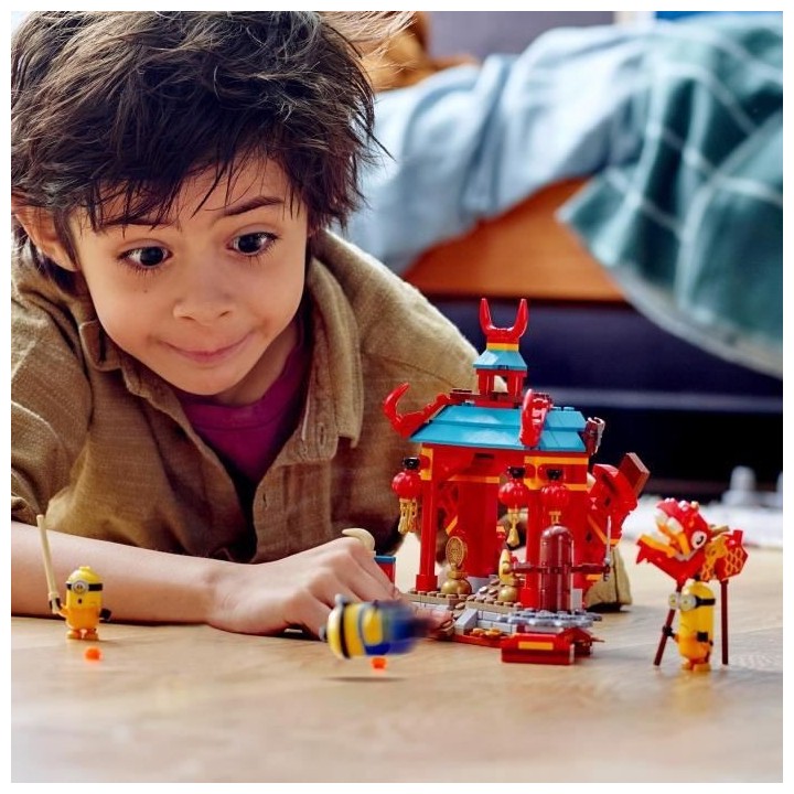LEGO 75550 Minions Combat de kung-fu des Minions Jouet avec les figuri