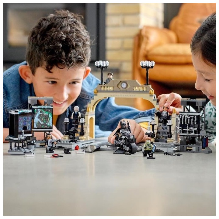 LEGO 76183 DC Batman La Batcave : l'Affrontement du Sphinx, Moto Jouet